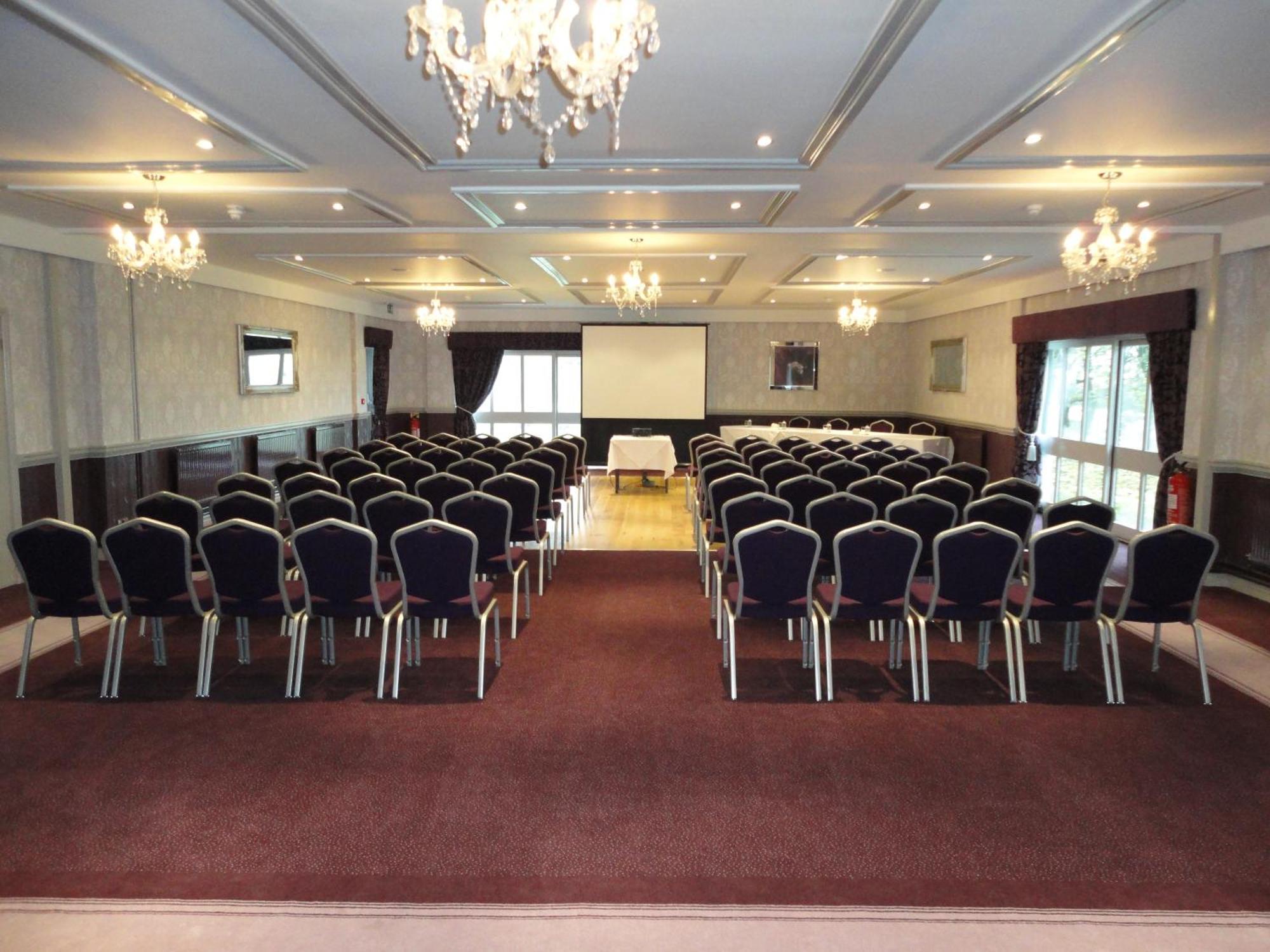 Maesmawr Hall Hotel Caersws Exterior photo